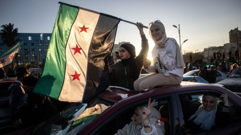 Syria orders women to cover up on beaches with conservative new dress code